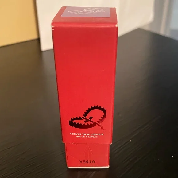 Jeffree Star Velvet Trap Lipstick in Mousetrap - Picture 5 of 6